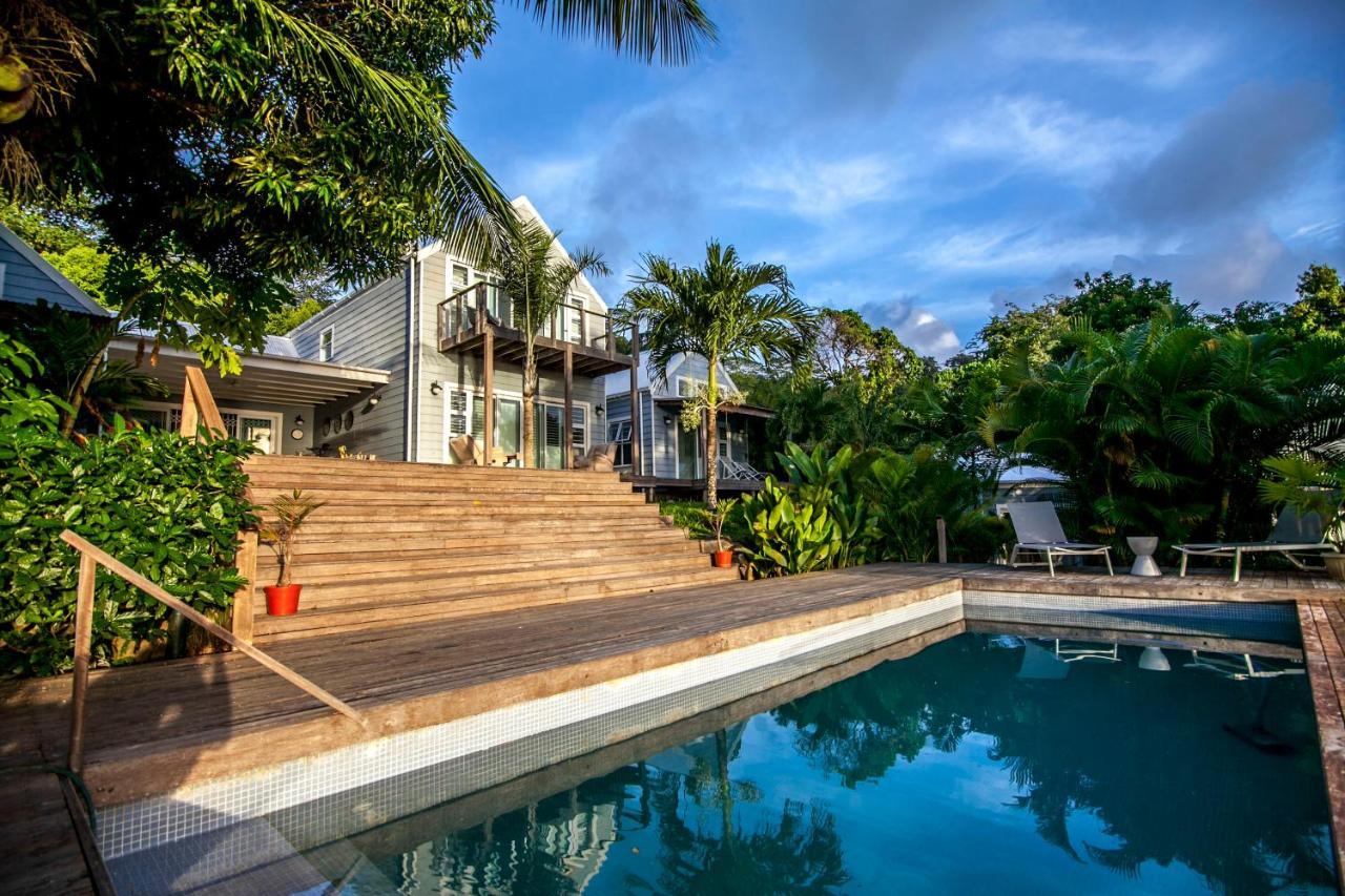 Appartement Red Coconut Self-Catering à Baie Lazare  Extérieur photo